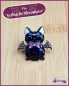 Preview: Pin "Geflügelte Hexenkatze" mit Strassflügeln
