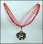 Preview: "Rose" an strahlend rotem Halsband