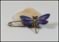 Preview: Schmucknadel "Libelle Lilac" - handbemaltes Unikat