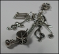 Preview: Auftragsarbeit - Set aus Charmanhänger, Armschmuck & Ohrhängern