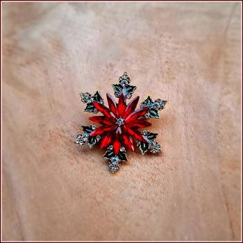 Brosche „Roter Schneestern“