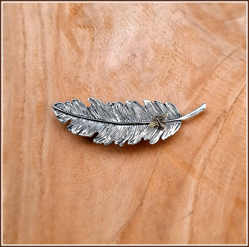 Haarspange „Feder & Bienchen“