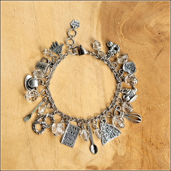 Preview: Bettelarmband „Küchenfee“ – ein Unikat