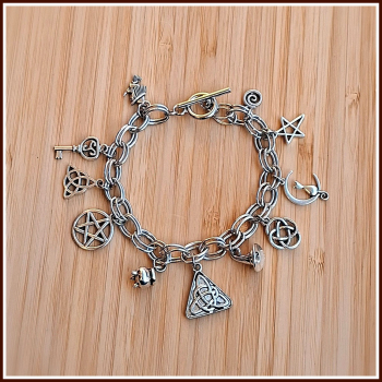 Bettelarmband „Celtic Witchcraft“ mit Knebelverschluss – 21,5 cm
