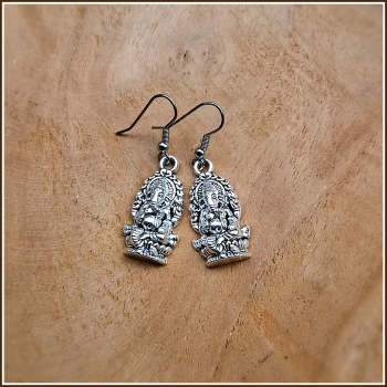 "Ganesha" - "Der Überwinder aller Hindernisse" als Ohrschmuck