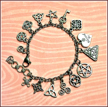 Preview: Bettelarmband „Hexensegen“ – 20,7 bis 22,3 cm - Unikat
