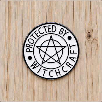 Pin „PROTECTED BY WITCHCRAFT“
