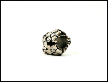 European Bead "Blumenwiese"