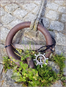 Halskette "Maritim" am Velourband - ca. 80 cm