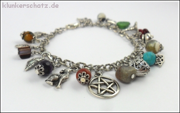 Auftragsarbeit nach Kundenwunsch - Bettelarmband "Little Witch"