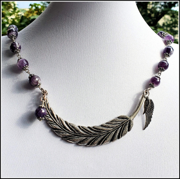 Collier "Amethystfeder"