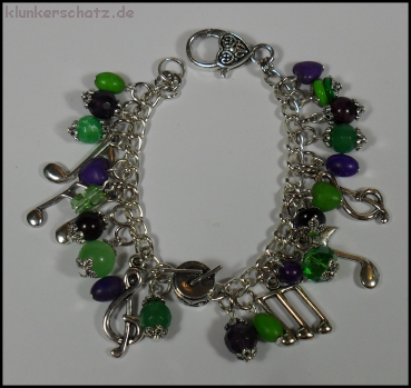 Auftragsarbeit - Set aus Charmanhänger, Armschmuck & Ohrhängern