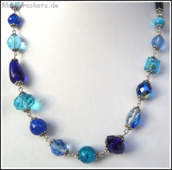 Halskette "Glasperlentraum in Blau" - Unikat!