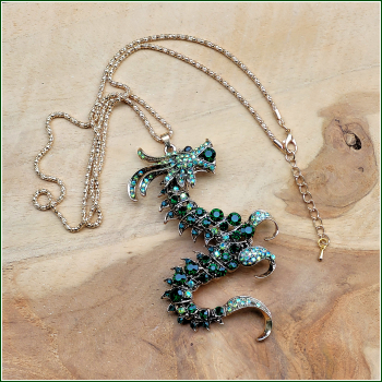 Halskette "Großer Walddrache"