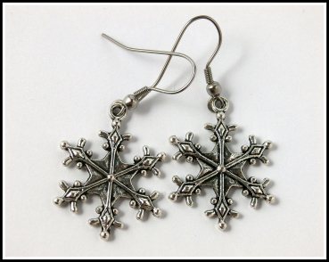 "Old English Snowflake" - winterlicher Ohrschmuck