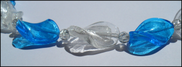 Collier "Glasfolienperlen - Blau - Weiß" - Unikat