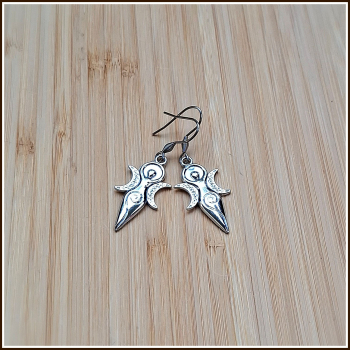 Preview: Ohrschmuck „Große Göttin“ aus Edelstahl