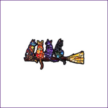 Preview: Pin „Hexenkatzen auf Hexenbesen“