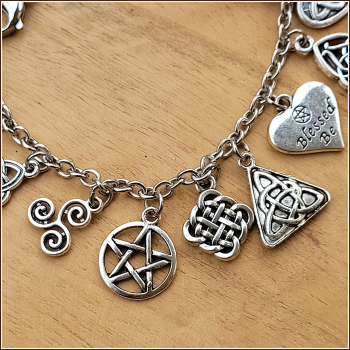 Bettelarmband "Hexensegen"