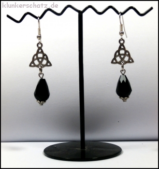 Ohrschmuck Triqueta - verschiedene Einzelstücke