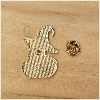 Pin "Hexenkatze mit Kürbis"