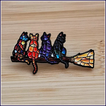 Pin „Hexenkatzen auf Hexenbesen“