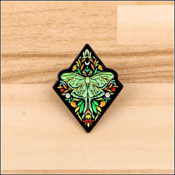Preview: Pin "Grüne Mondmotte"