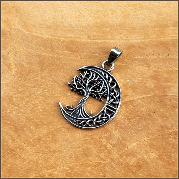 Preview: Kettenanhänger „Keltischer Lebensbaum & Mondsichel“ aus Edelstahl
