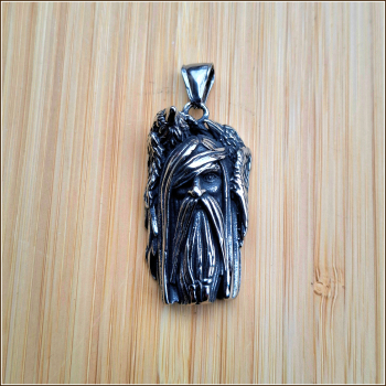 „Göttervater Odin“ - Kettenanhänger aus Edelstahl