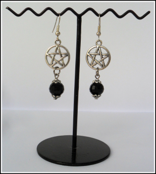 Ohrhänger "Pentagramm & schwarze Glasschliffperle"