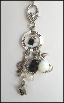 Charmanhänger "Music - Play the Piano!"