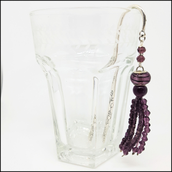 Lesezeichen "Violette Perlenquaste"