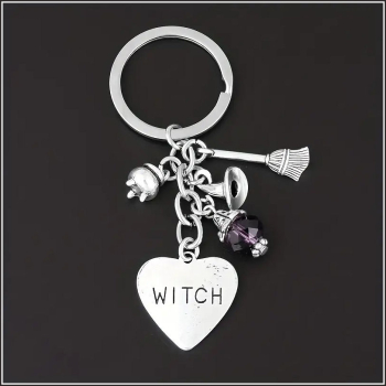 Schlüsselanhänger „Witch“