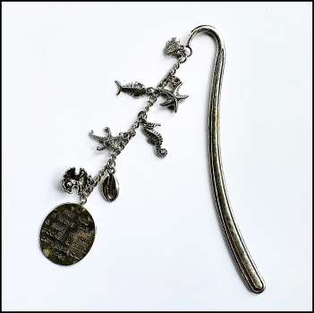 Lesezeichen "A shell in your pocket"