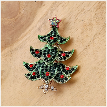 "Geschwungener Weihnachtsbaum" in Weihnachtsgrün - Brosche & Kettenanhänger - 2 in 1