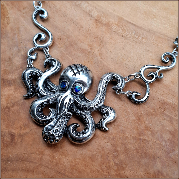 Halskette „Oktopus“– 48,5 cm, plus Verlängerung