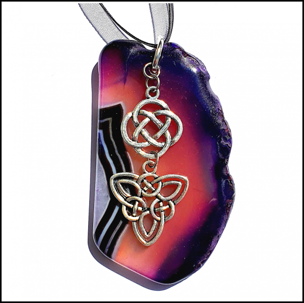 VERKAUFT - Sonnenstein / Fensterschmuck "Achat & Celtic Symbols" - Unikat