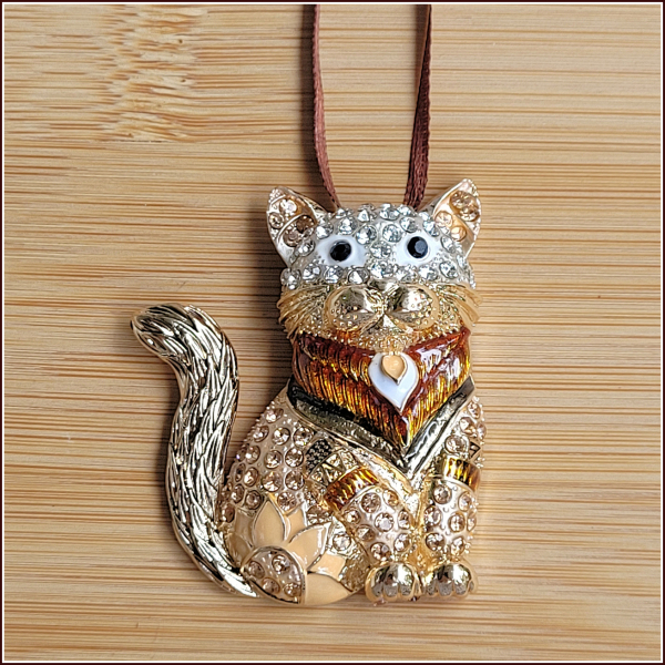 Geschenk-, Deko- oder Baumanhänger "Braune Katze"
