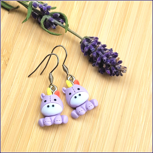Ohrschmuck "Niedliches Einhorn"