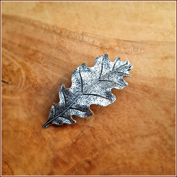 Haarspange "Eichenblatt" in Antiksilber