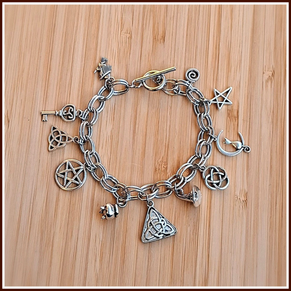 Bettelarmband „Celtic Witchcraft“ mit Knebelverschluss – 21,5 cm