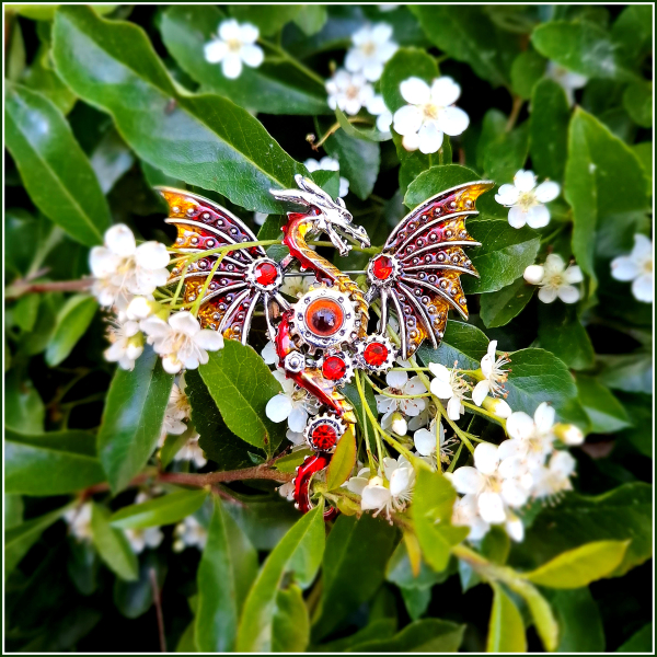 "Steampunk-Drache" in Rot - Brosche & Kettenanhänger - 2 in 1