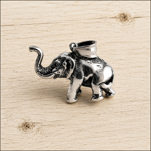 Kettenanhänger "Elefant" aus Edelstahl