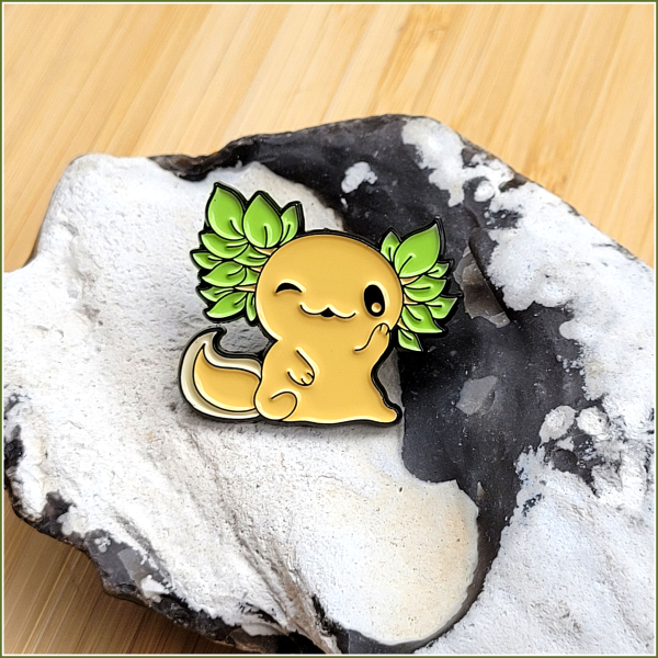 Pin „Axolotl in Apricot"