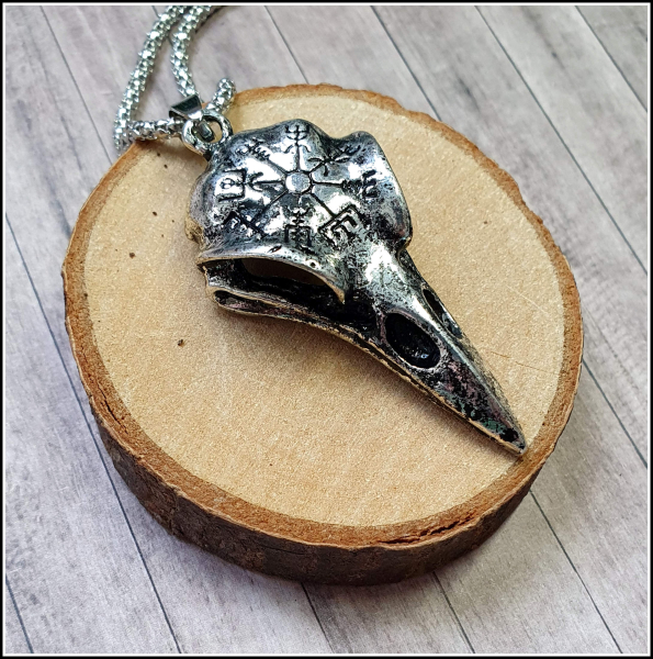 Halskette „Rabenschädel & Vegvisir“ – 59 cm plus 4,5 cm