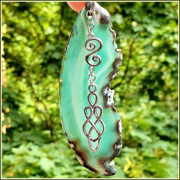 Sonnenstein / Fensterschmuck "Achat & Doppelspirale & Celtic Tribal" - Unikat