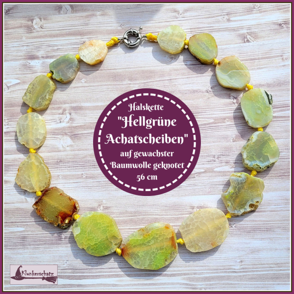 Halskette "Hellgrüne Achatschreiben" auf gewachster Baumwolle - 56 cm - Einzelstück