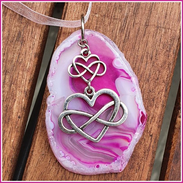 Sonnenstein / Fensterschmuck "Achat & Endlose Liebe" - Unikat