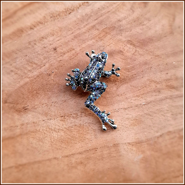 Brosche „Blauer Funkelfrosch“