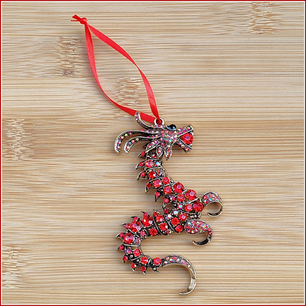 Geschenk- oder Dekoanhänger "Großer Feuerdrache"